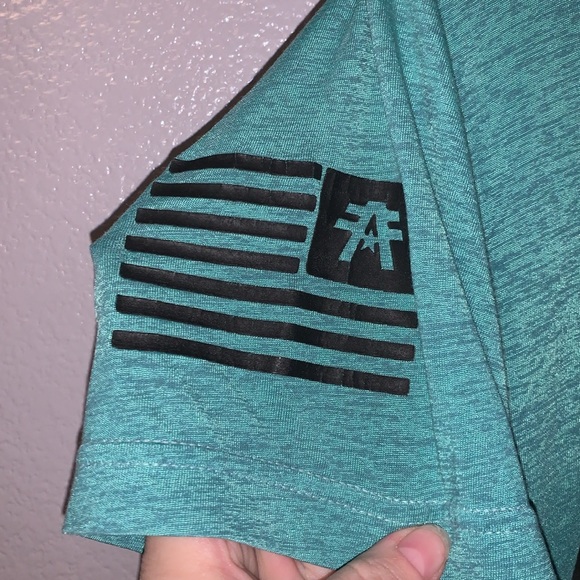 American Fighter by Affliction Bristol Green short sleeve high low top - Picture 4 of 9